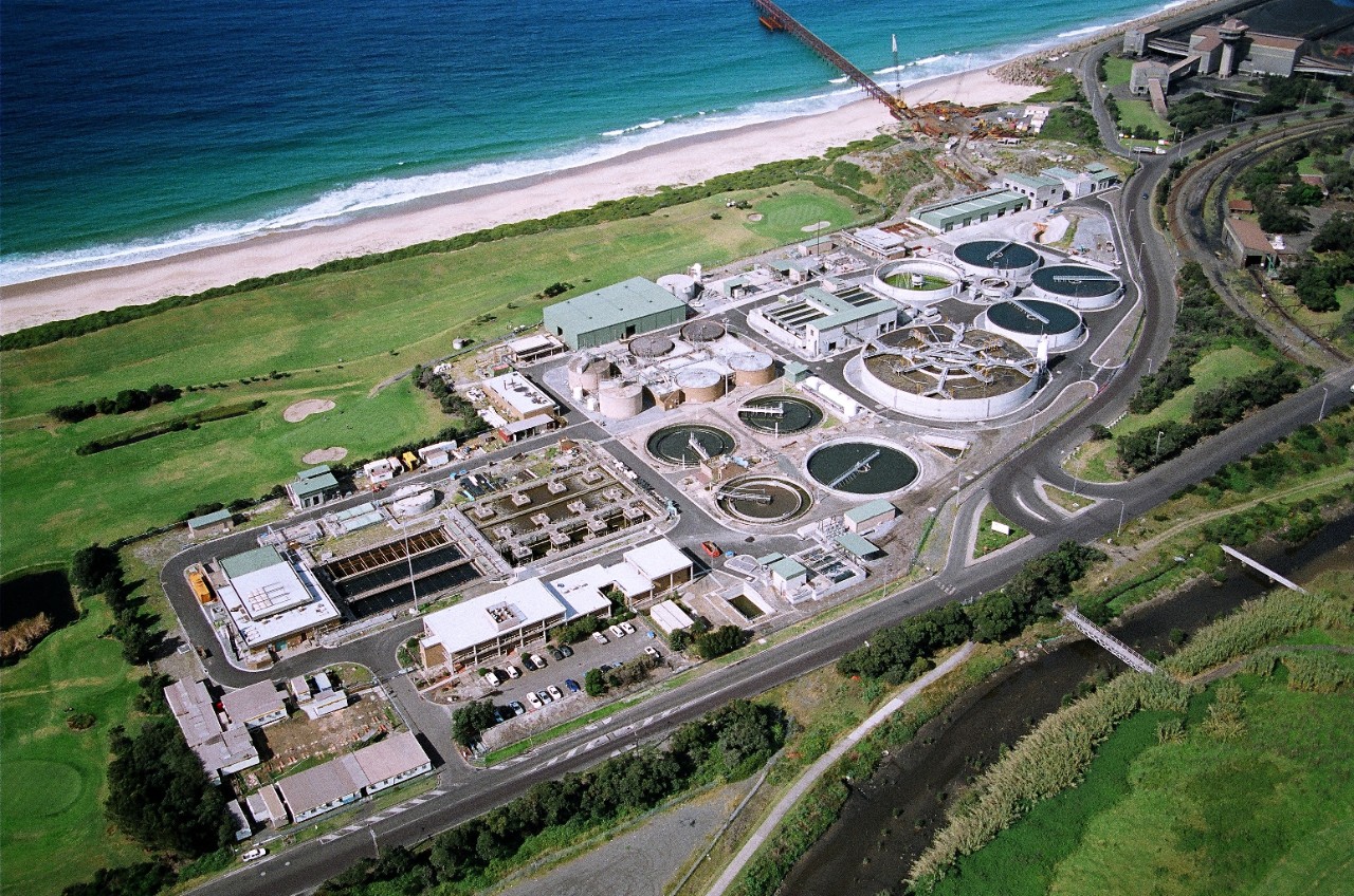 An aerial photo of Wollongong Water Recycling Plant