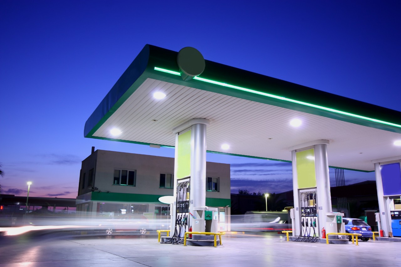 Service station