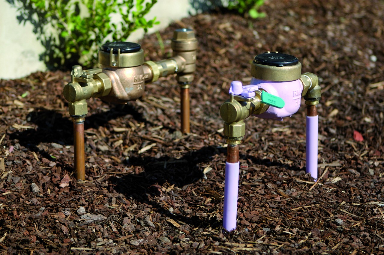 Recycled water is supplied through a dual supply system with two meters to measure how much water of each supply is used.